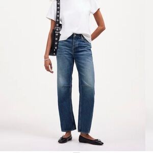 Madewell darted barrel-leg Jean in Irma wash